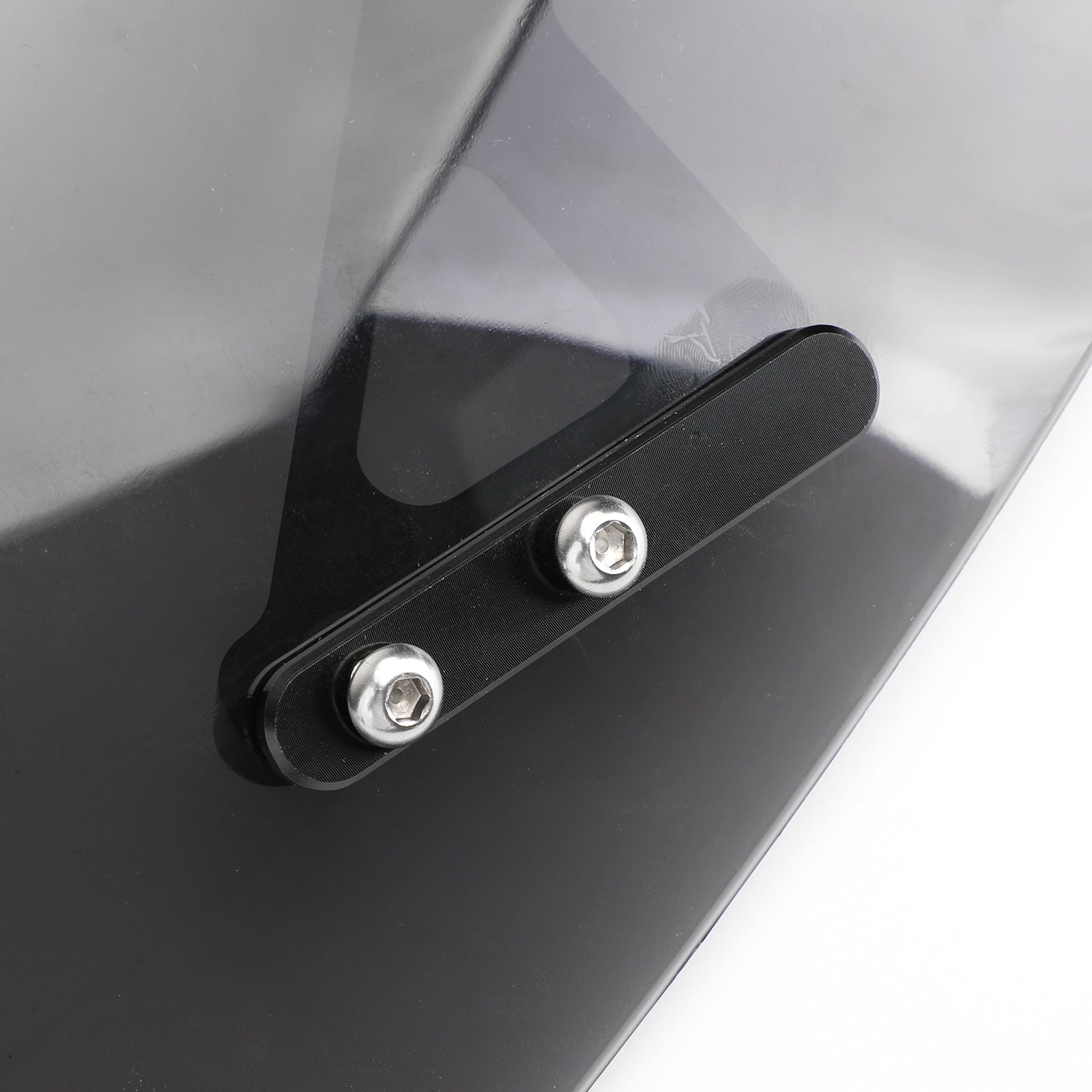 Front Windshield Wind Screen Fit for VRSCF V-ROD MUSCLE 2009-2017
