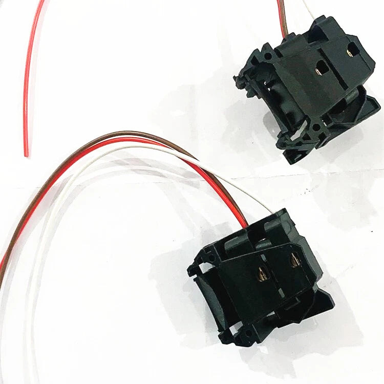 2Pcs H7 Low Beam Light Bulb Base Holder Adapter Harness For Ford Focus MK2 MK3