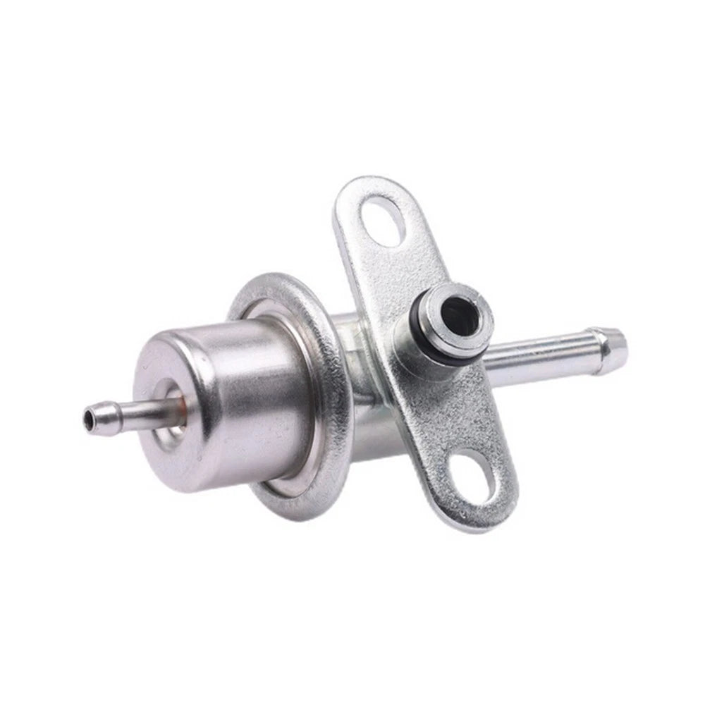 Fuel Pressure Regulator For 1999-2004 Chevrolet Tracker Suzuki Vitara 1516077E00