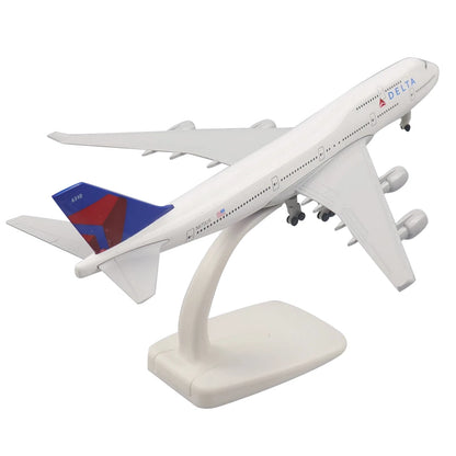 Delta B747 Alloy Model Aircraft Souvenir Display (1:300 Scale)