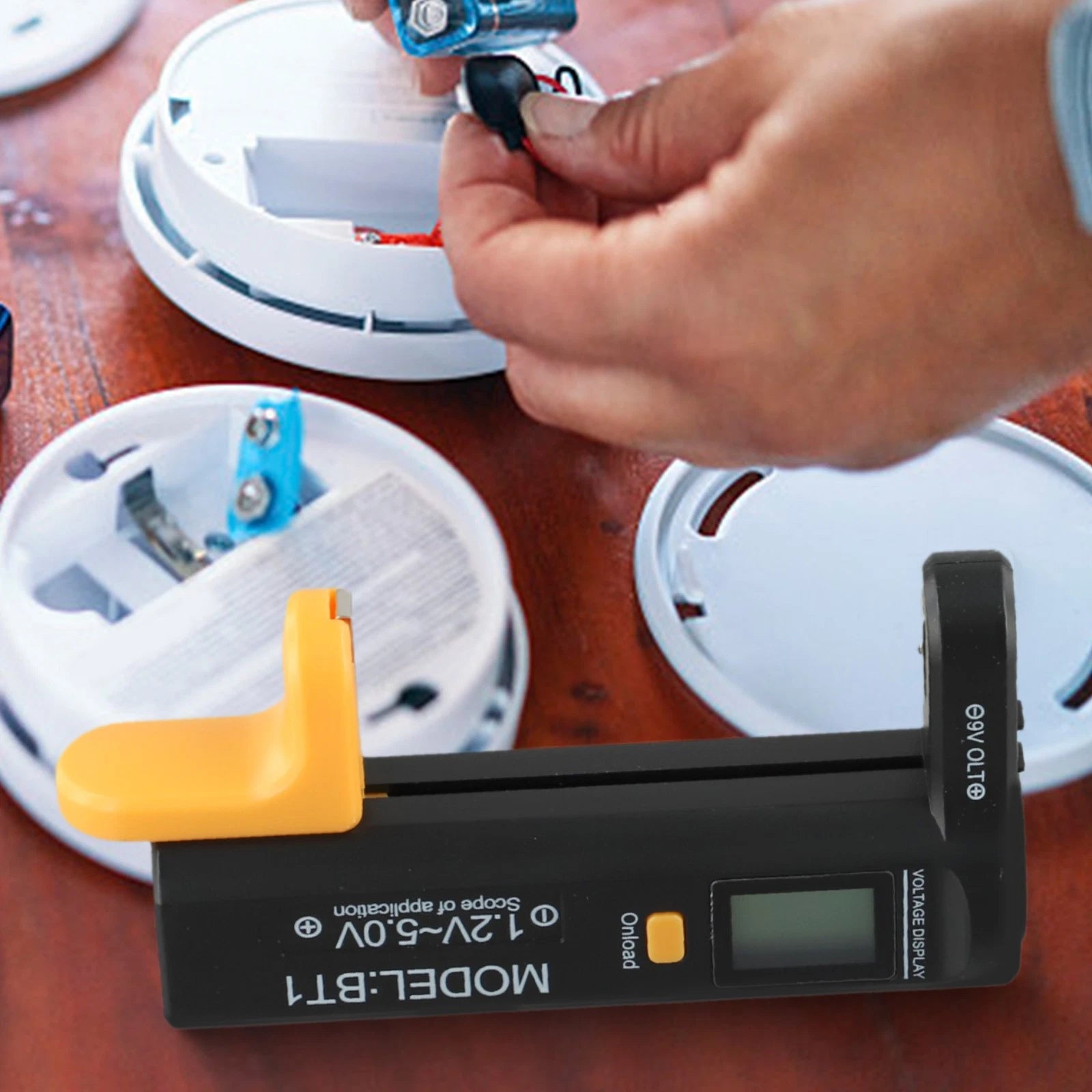 Fast Reading Battery Tester for AAA AA Sizes