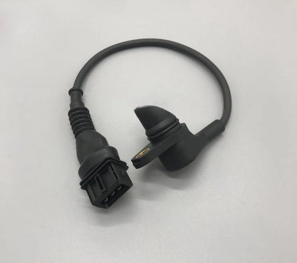 Crankshaft Camshaft Speed Sensor for Volvo 210/210B/240/290