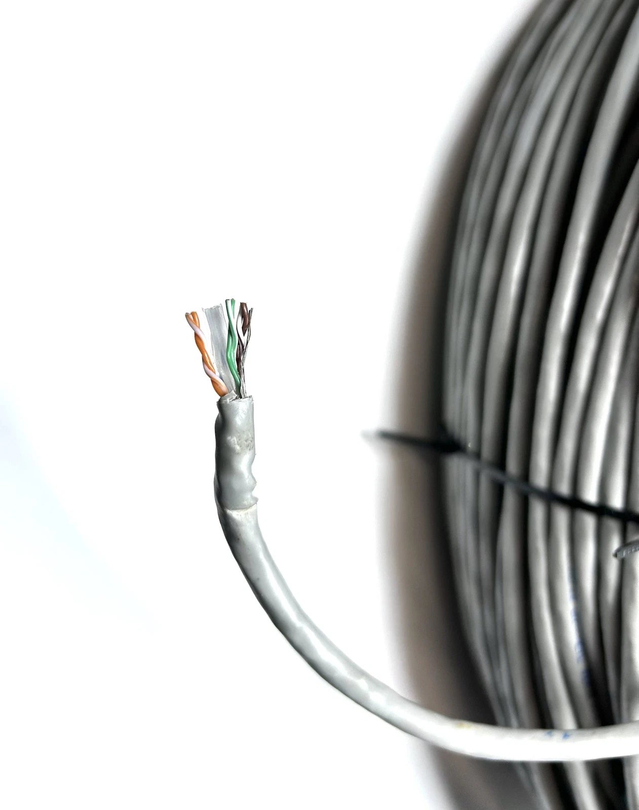 FTP 26AWG Patch Shielded Cable Cat 6 for Elite E224805-J (1000 ft)