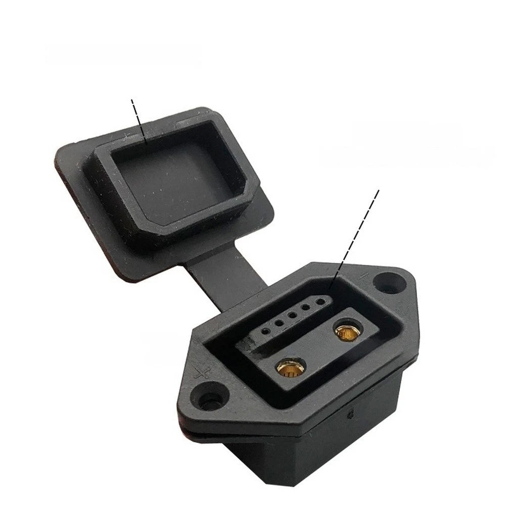 40A 2+6 Core Flame Retardant Charging Outlet Socket for E-Bikes