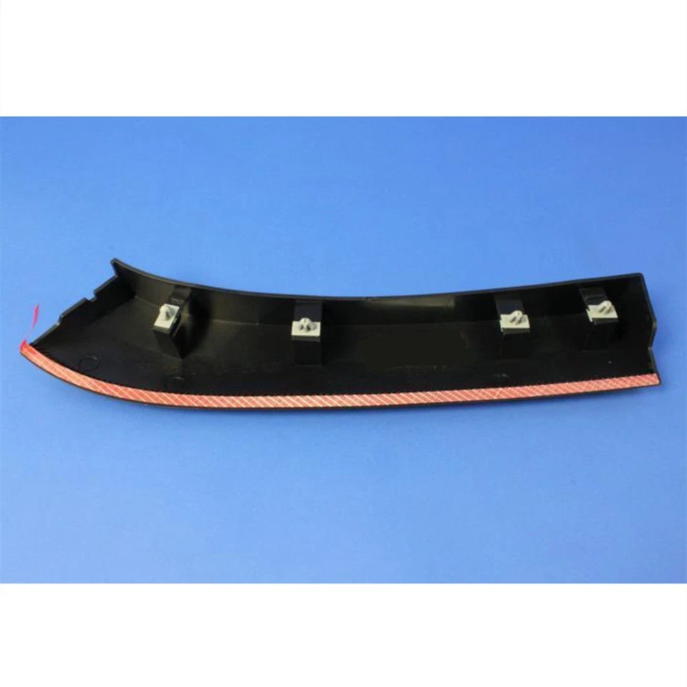 Rear Right Side Wheel Arch Molding for (1UW94RXFAE)