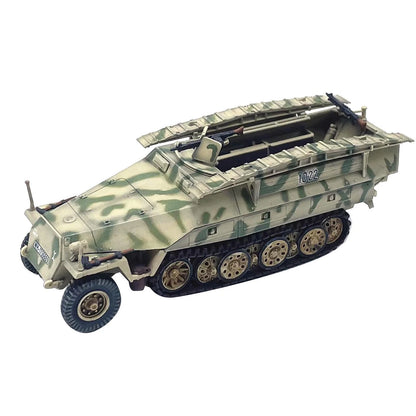 1/72 German Sd. Kfz. 251/7 D Half Track Model