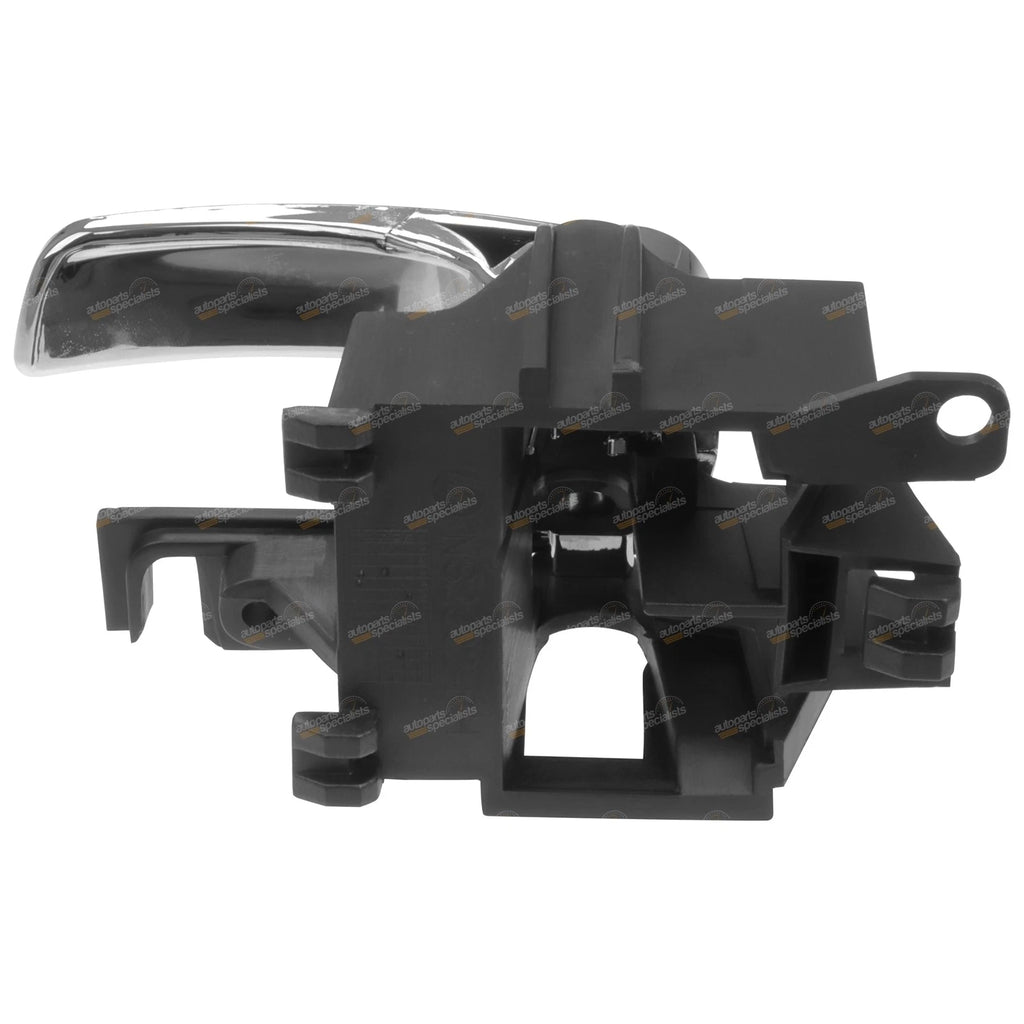 Chrome Front Inner RH Door Handle for Nissan Navara D40 (2005–2015)