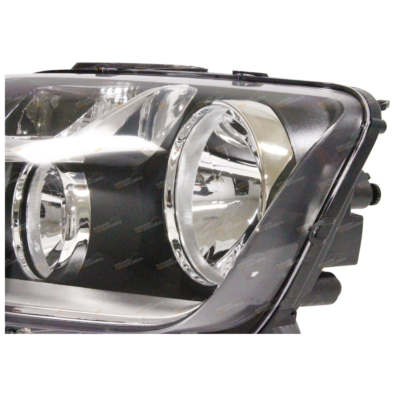 LH Halogen Headlight for VW Amarok 2H Ute (2011–Present)