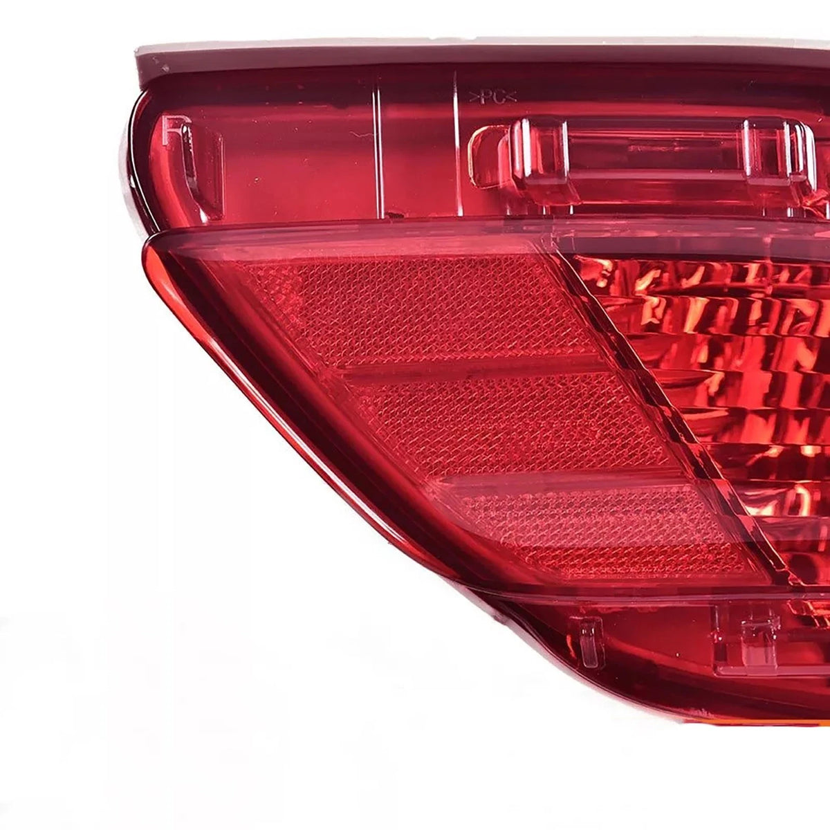 Rear Bumper Light Brake Lamp Right for Lexus RX270 RX350 RX450H (2009–2015)