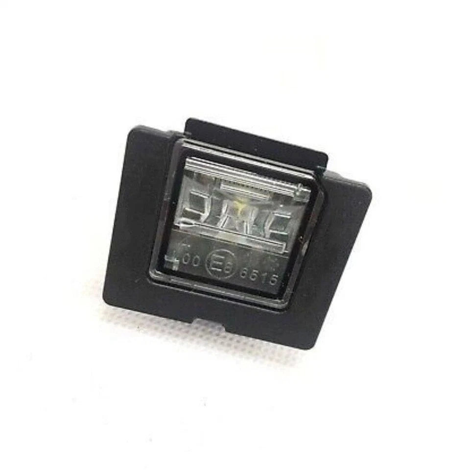1x LED License Plate Light A0999068400 for Mercedes-Benz W205 W447 C190 GLE GLC (2015–2020)