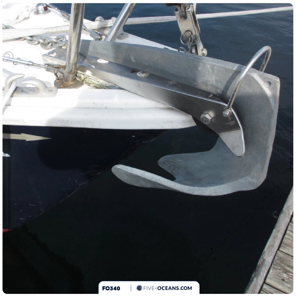 16.5 lb Bruce Style Claw Anchor for Marine Use (Solid Galvanized Steel)
