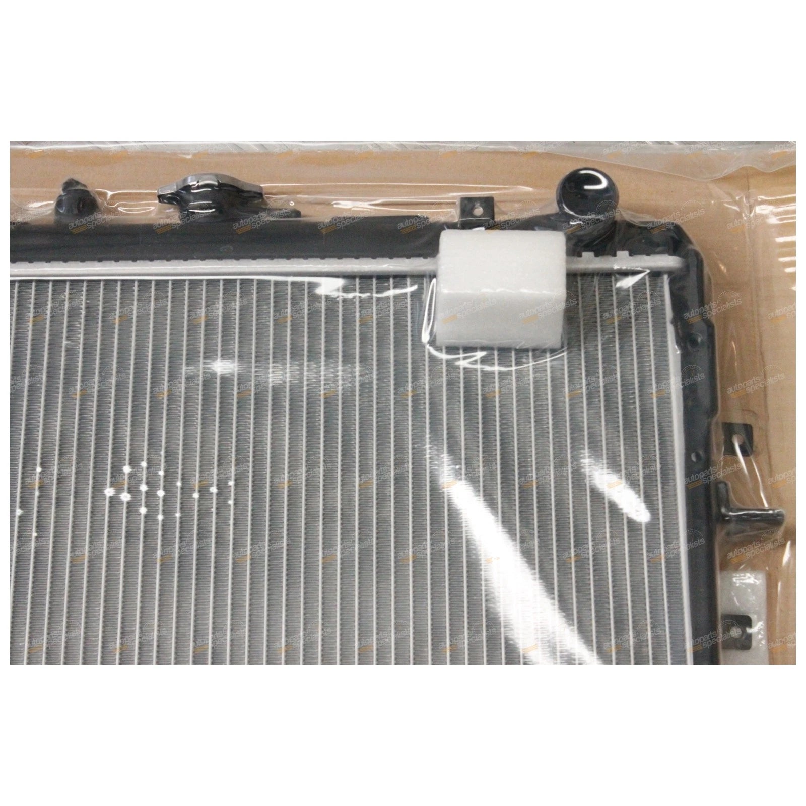 Radiator for Mazda E2000 4cyl 2.0L FE Petrol Automatic (1999–2006)