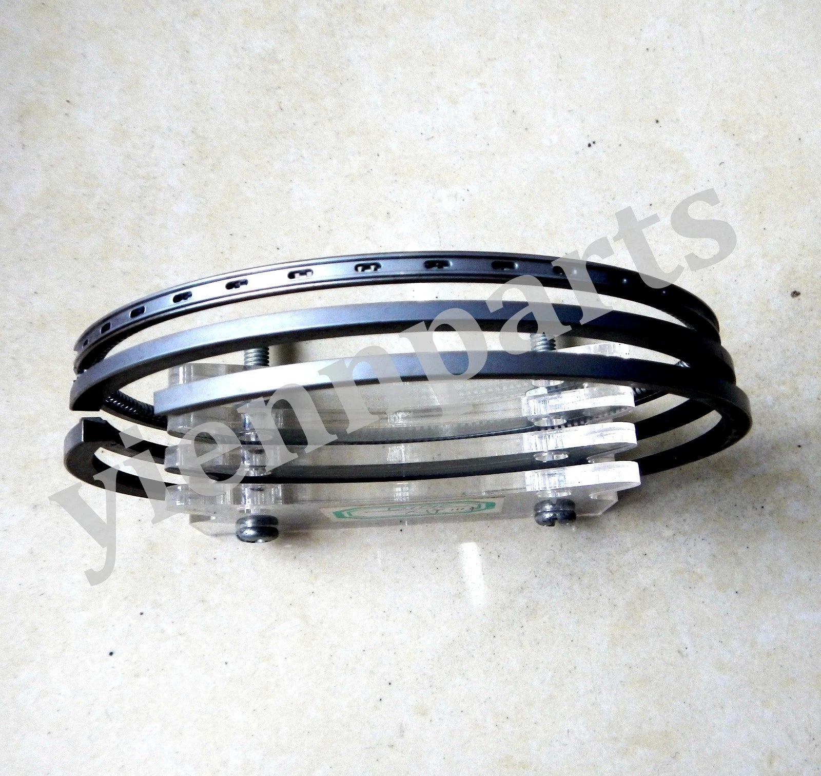 Piston Kit with Ring for Doosan Daewoo Generator Engine (P222LE, P222FE)