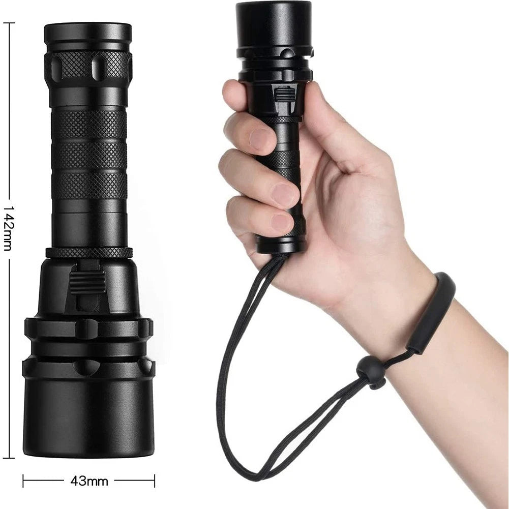 Diving Flashlight for Underwater Use (Waterproof, 195g)