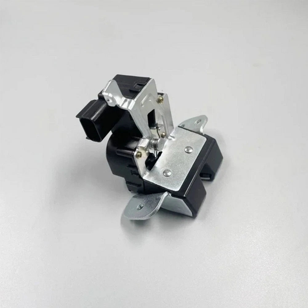 Tailgate Lock 81230-B4010 for Hyundai Grand i10 (2013–2019)