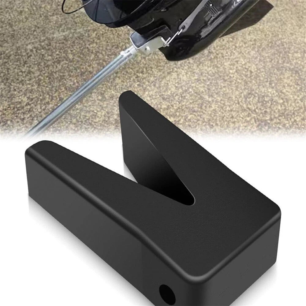 Rubber V-Block with Hole for Tracker Marine Y-frame (181440)