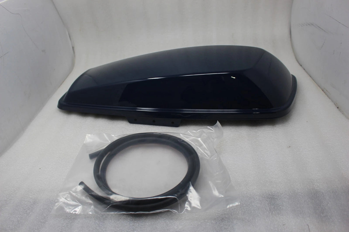 OEM Right Saddlebag Lid for Harley-Davidson Touring (2014–2023) 90201056EKP