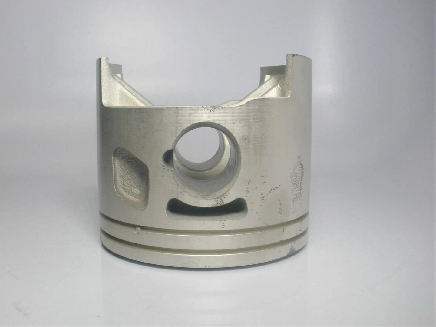 Flat Top Piston for Evinrude 115-200HP Outboard (5008063)