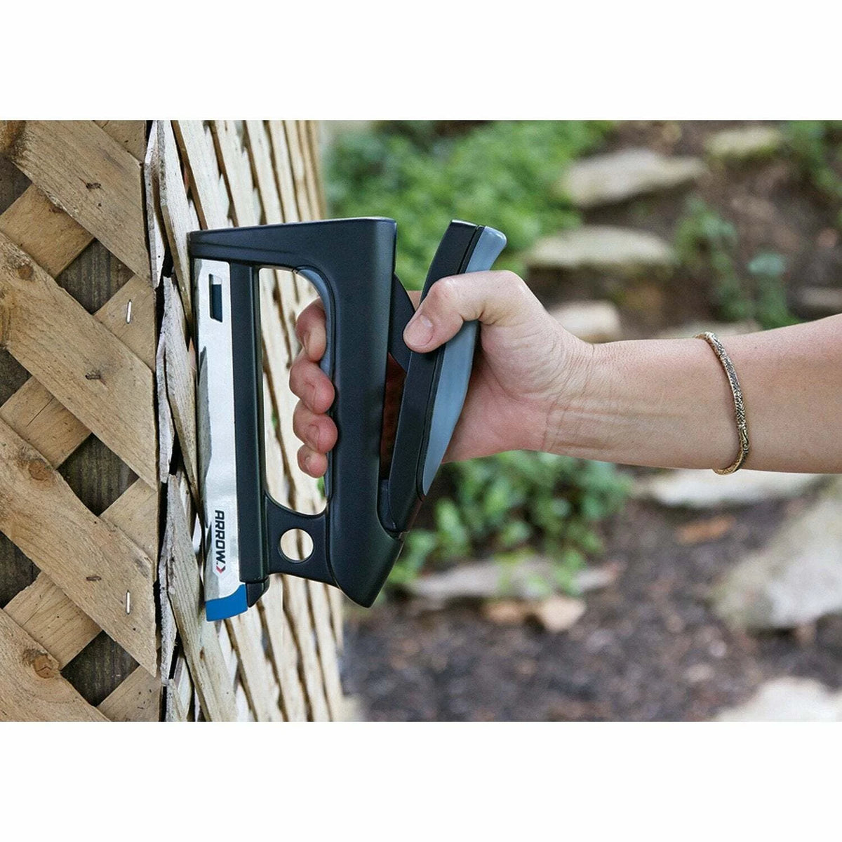 PowerShot T50HS Staple Gun and Nailer for Arrow (T50HS)