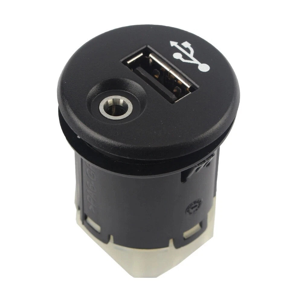 Audio Auxiliary Jack for Nissan Juke (2011–2013) 28023BH00A