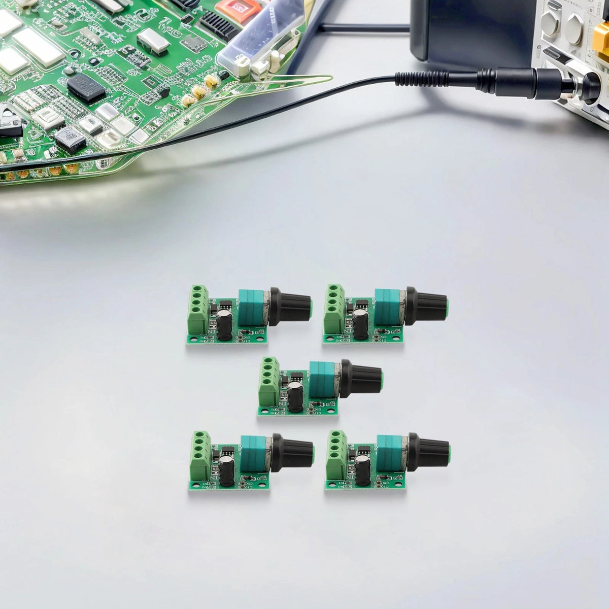 DC LED Dimmer for DC Power Supply (Built-in Fuse, Efficient Speed Control)