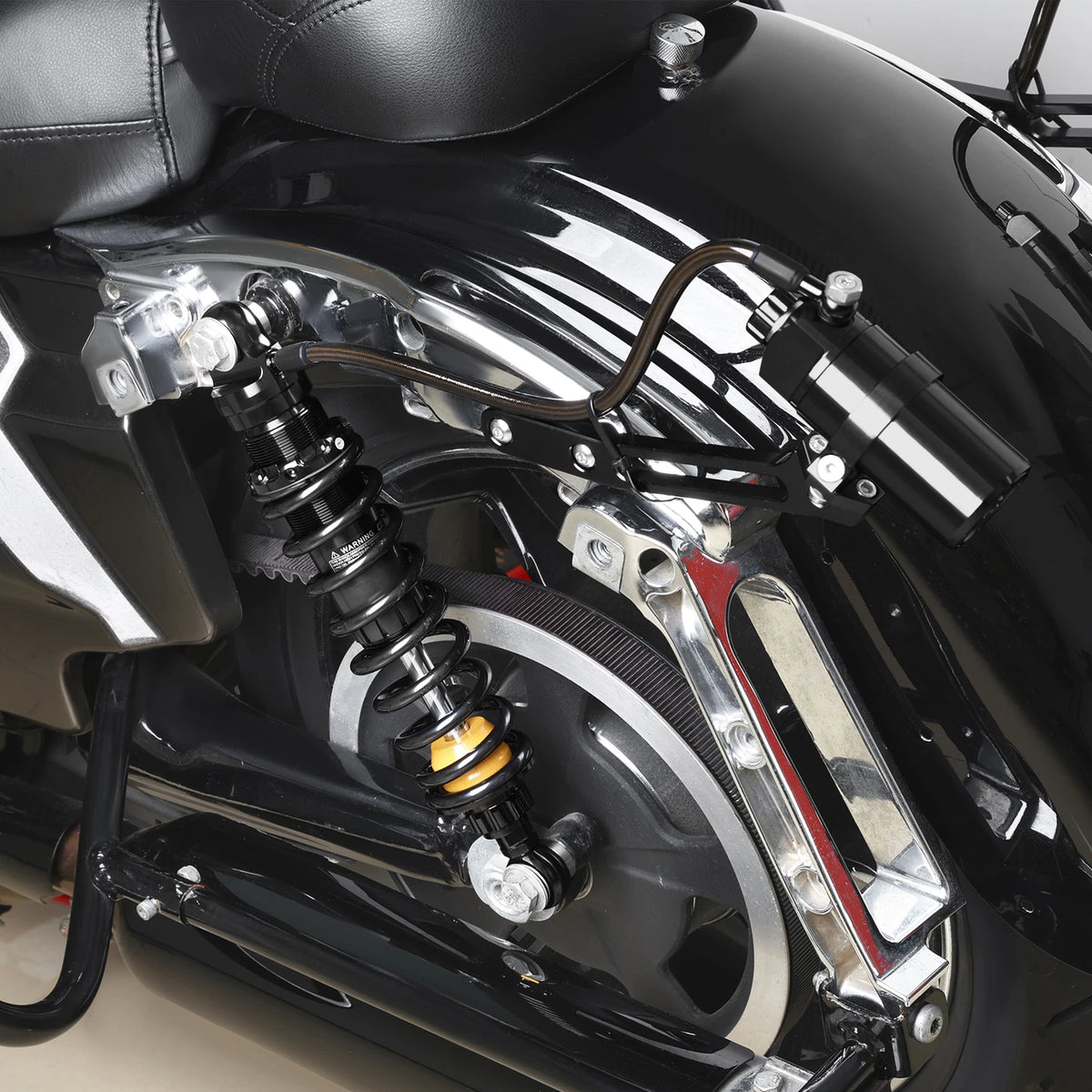 Remote Reservoir Rear Suspension Shocks for Harley Road King (2014–2025)