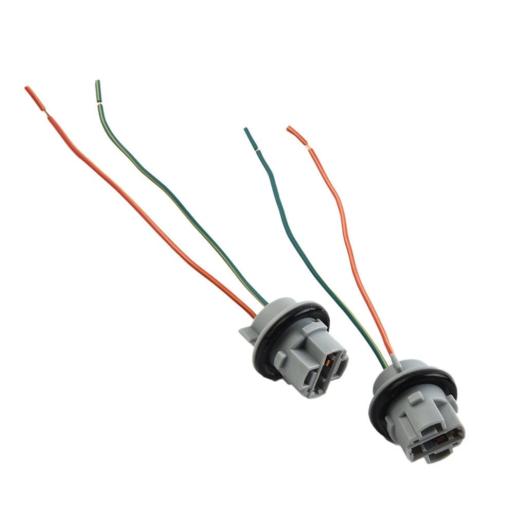 Versatile Female Socket 7440 for Front Turn Signal Light (Performance Boost)