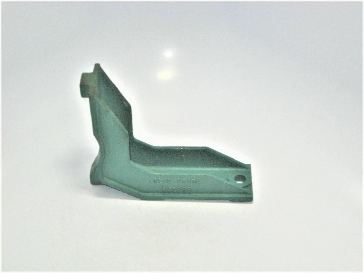 Reverse Gear Mounting Bracket for Volvo Penta Marine Diesel Engine (OEM)