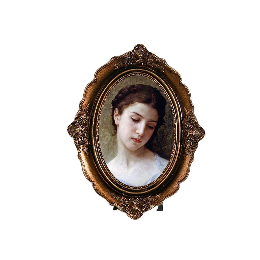 Elegant Frame Antique Picture Frame for Classic Interior Accent