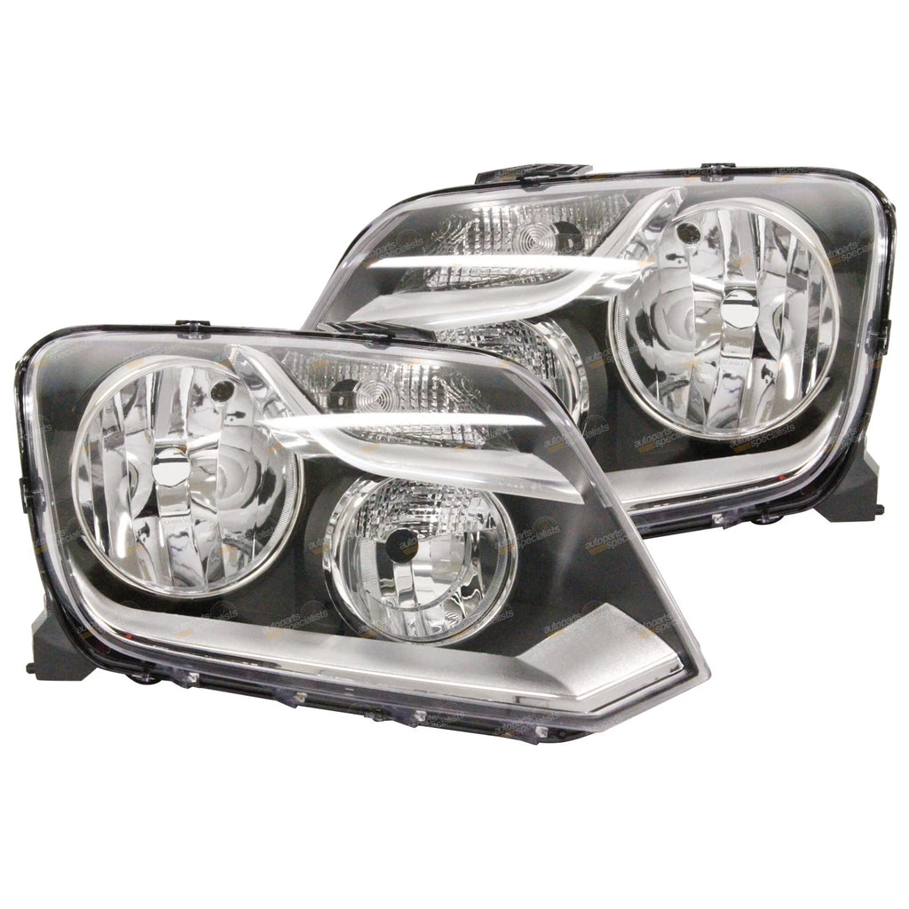 Replacement Halogen Headlights Pair LH+RH for VW Amarok 2H (2011–Present)