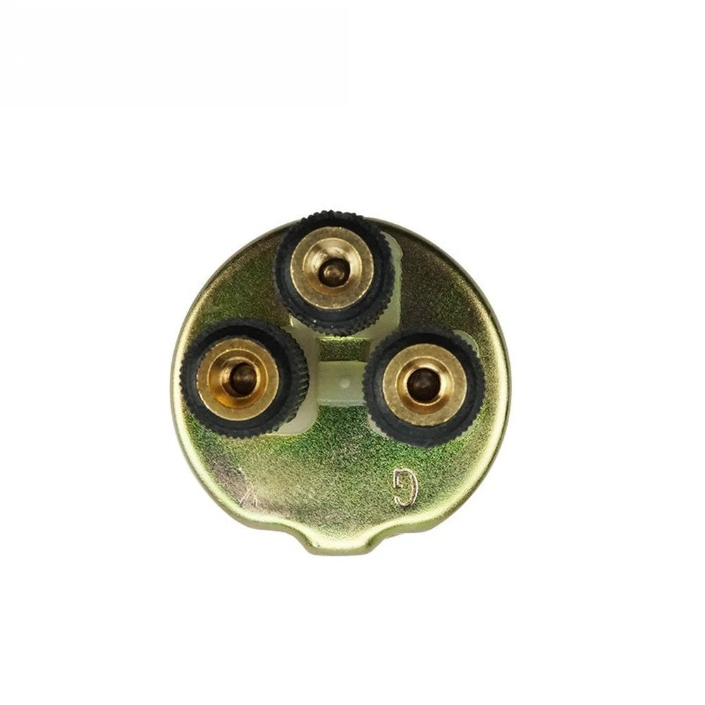 Oil Pressure Sensor for Heavy-Duty Diesel Engine (0-5 Bar, 3-Pin Output)