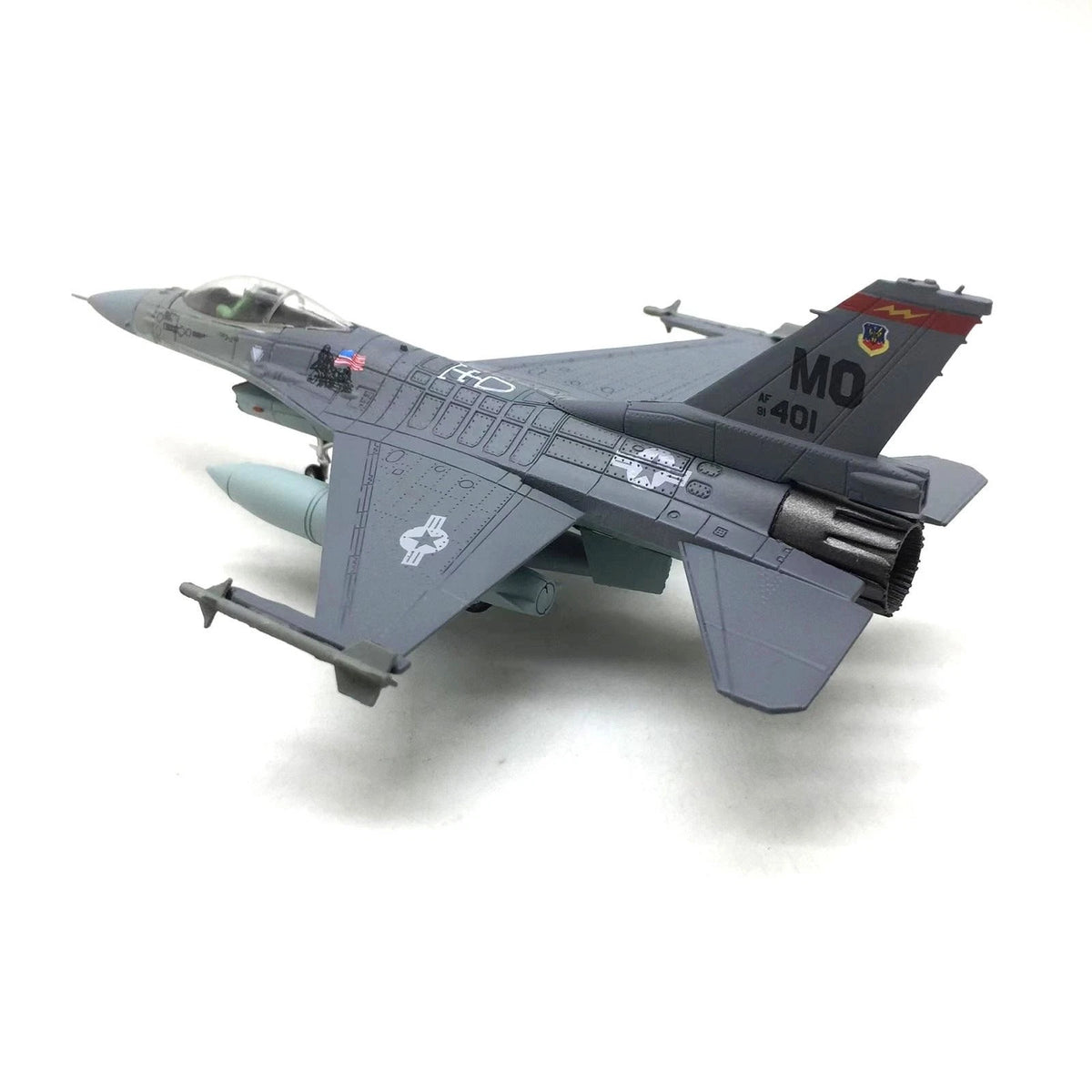 F-16C Fighter Model Collection (1:100 Scale)