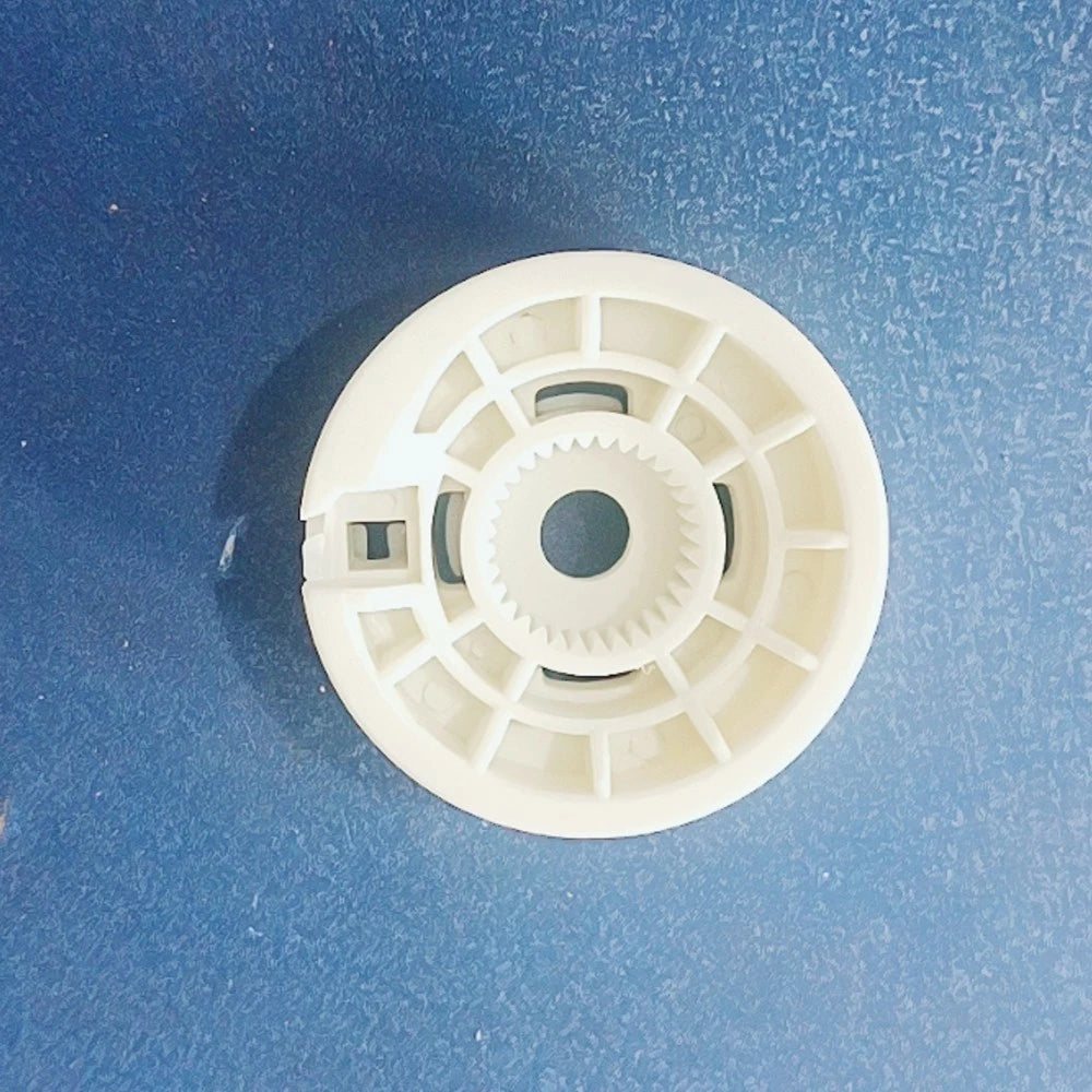 Left Window Regulator Gear for Hyundai Tucson (2015–2021)