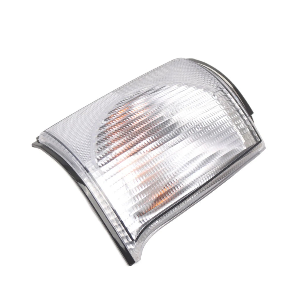Right Front Corner Signal Light for Land Rover Discovery 2 (1999–2002)