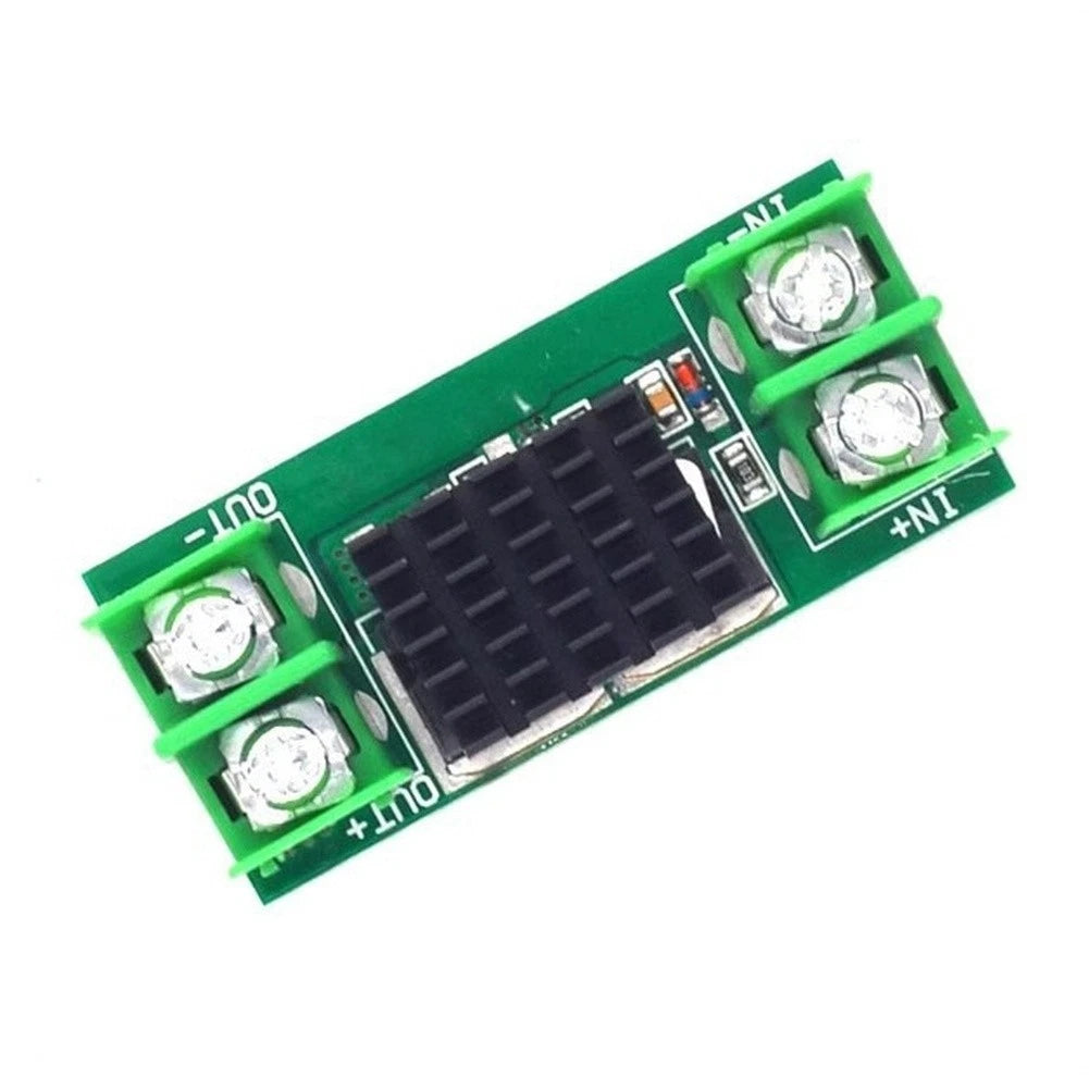 Solar Power Module for Battery Charging with Reverse Flow Prevention