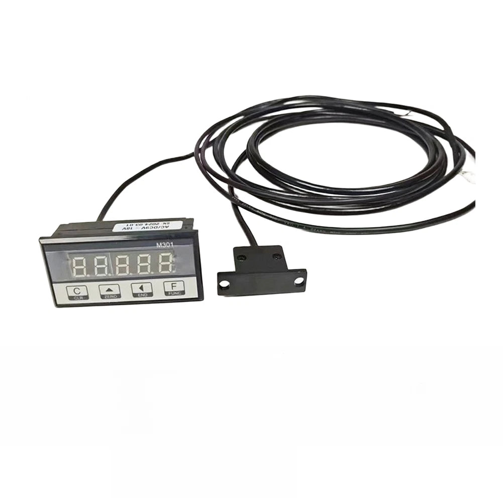 Digital Angle Meter M301 for Woodworking Equipment (Sliding Table Saws)