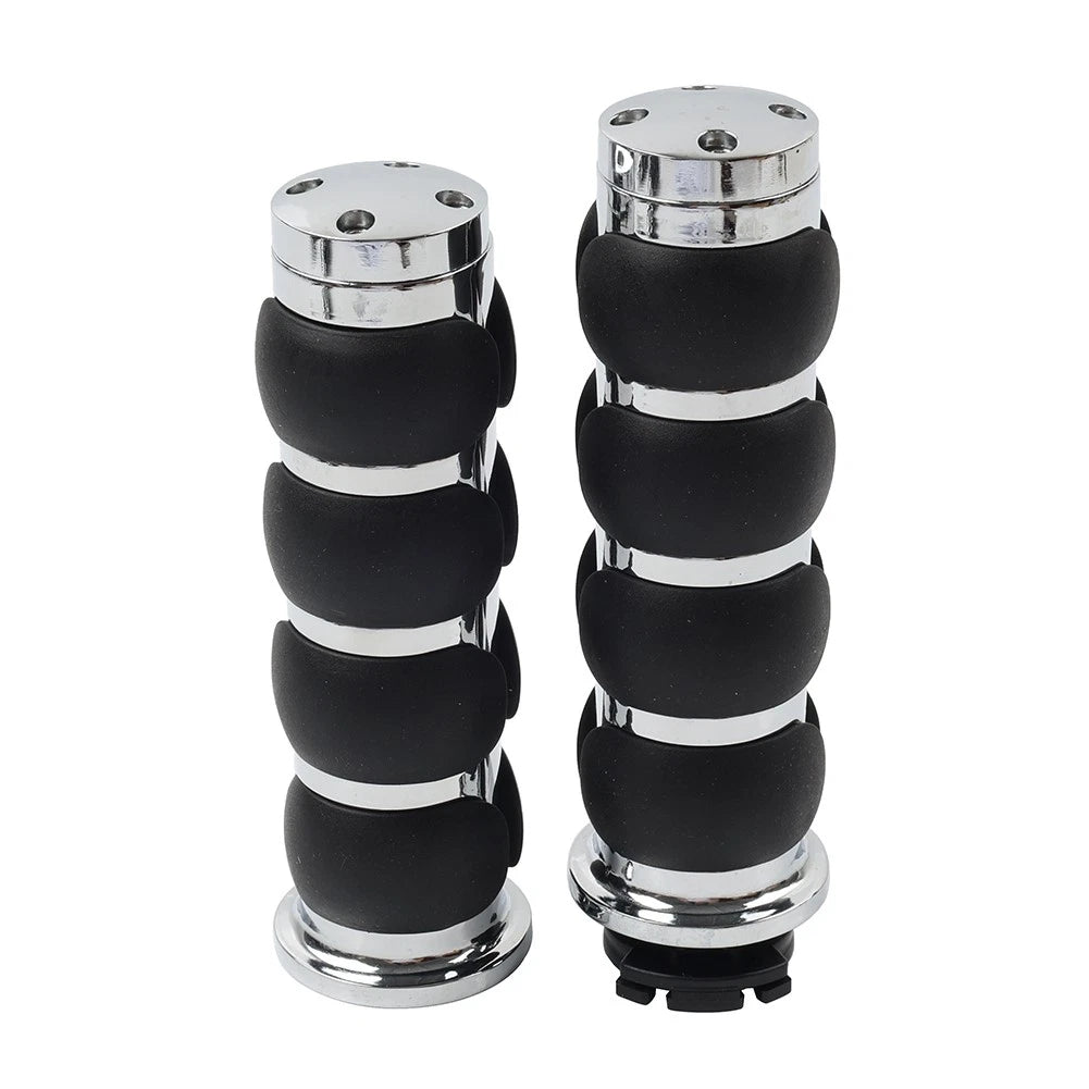 1" Motorcycle Handlebar Grips for Harley Cruiser, Yamaha (Chrome, Rubber)