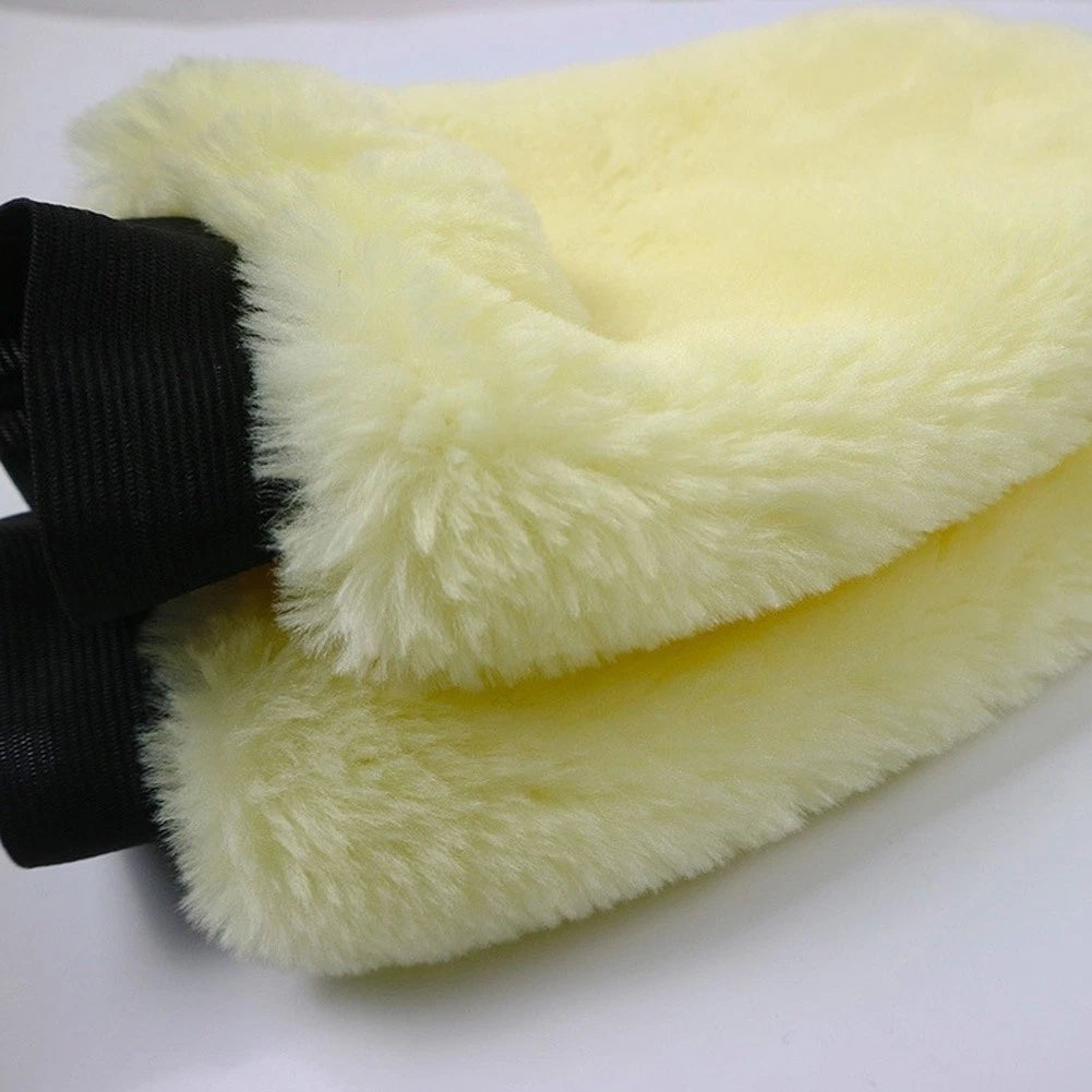 Car Washing Glove for Enhanced Dirt Removal and Shine