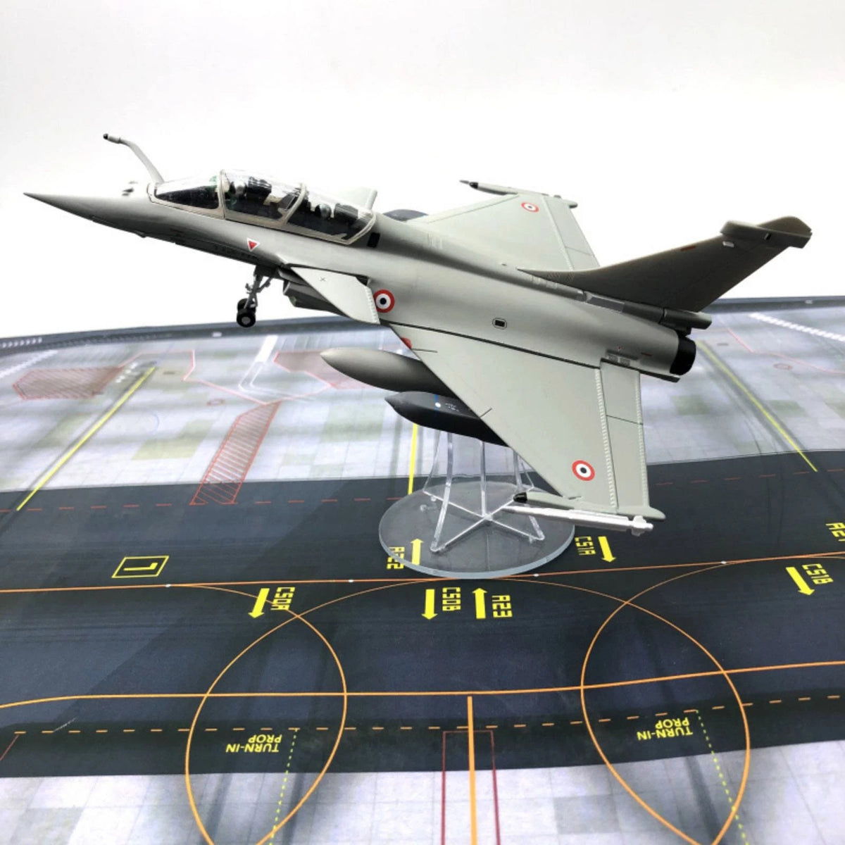 1/72 Rafale B Fighter Model for French Air Force