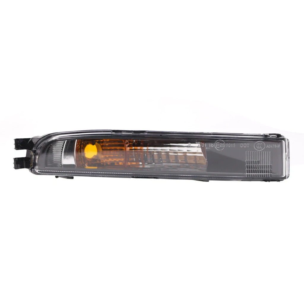 Right Front Turn Signal Light for Volkswagen Beetle (2013–2019)