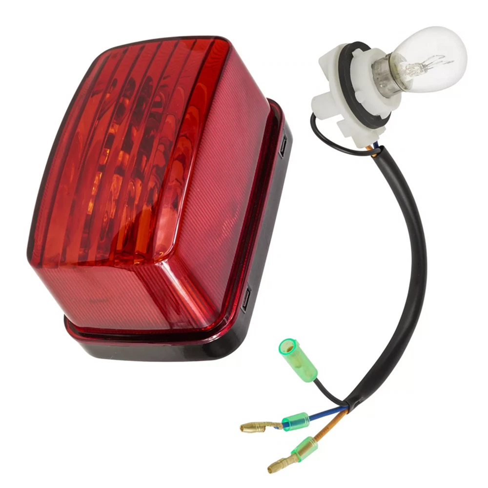 Tail Light Assembly For Yamaha 3FA-84710-01-00, 3FA-84710-00-00, 5KM-84710-00-00
