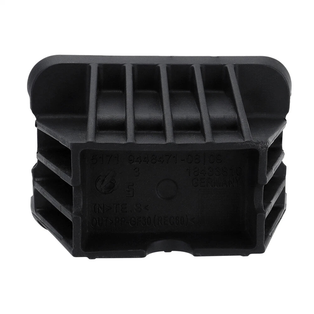 Jacking Point Pad for BMW 5 Series/i5 G60, 7 Series/i7 G70 (2020–2023)