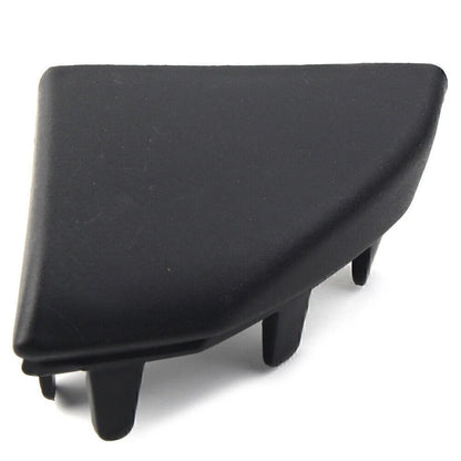 Left Front Wheelarch Moulding End Cap for Land Rover Discovery 3 & 4 (2004–2016) LR010634