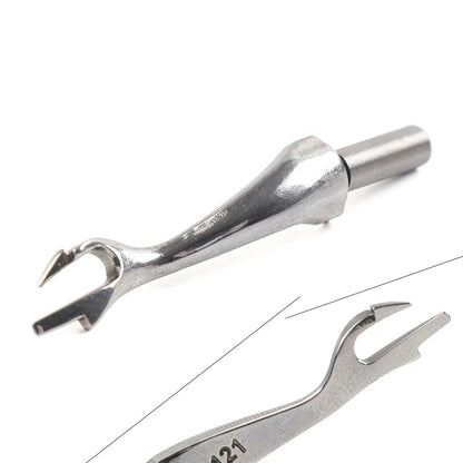 Looper for Brother CM2-B931 B932 Blind Stitch Hemmer Machine (1 Piece)