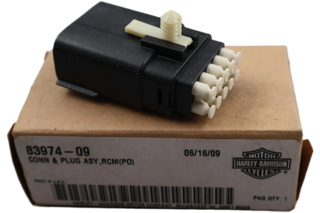 OEM Connection for Harley-Davidson FLHTCUTG Tri Glide Trike (2009–2010)