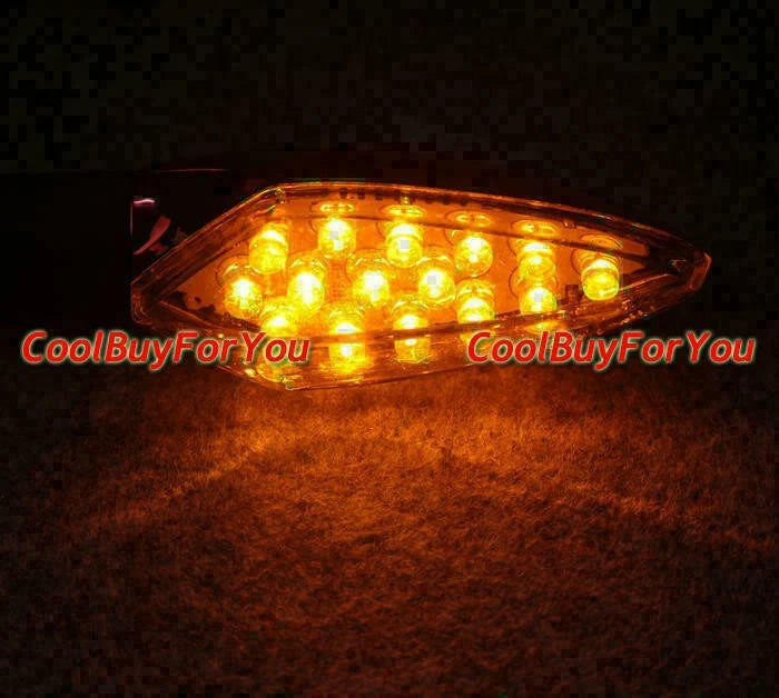 LED Turn Signal Light Bulbs for Universal Vehicles (Plastic, Red)