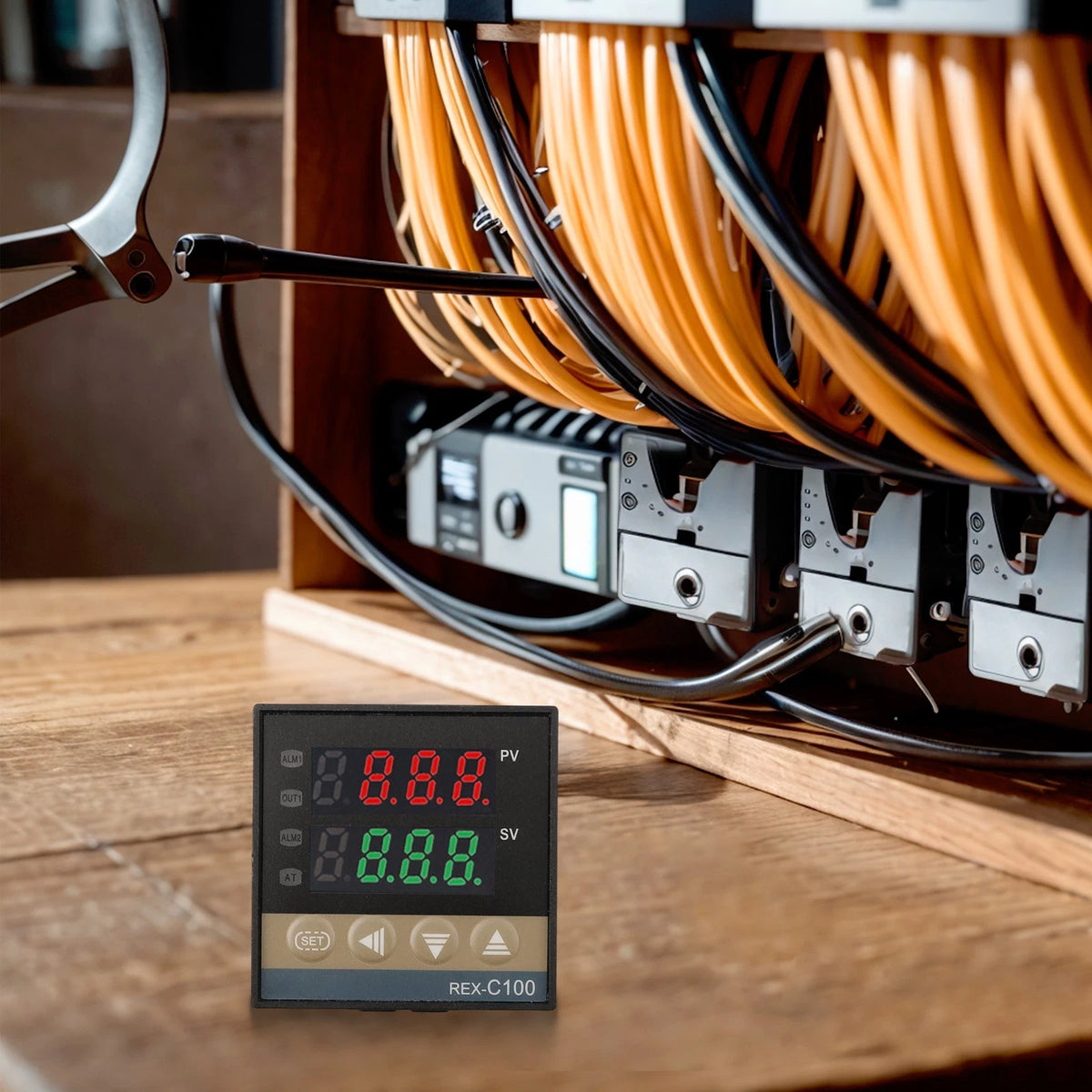 Temperature Control for Labs Digital Temperature Controller (Digital Display)