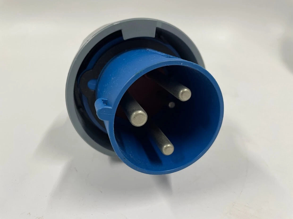 PowerTOP IP67 Blue Cable Mount 2P + E Industrial Power Plug for MENNEKES
