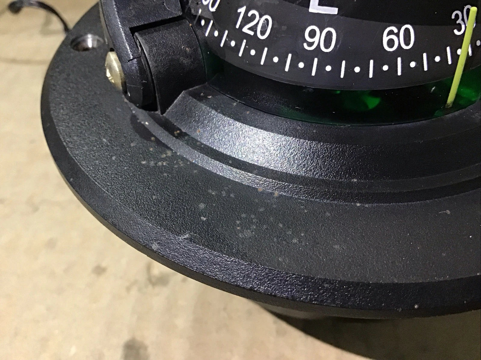 Ritchie Explorer Compass Flush Mount Black for F-50 (Open Box)