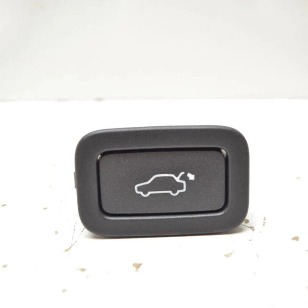 LR025424 Powered Tailgate Release Switch for Land Rover Range Rover Evoque (2012–2019)